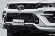 TOYOTA FORTUNER GR