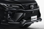 TOYOTA FORTUNER GR