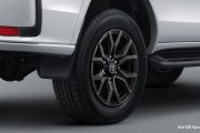 TOYOTA FORTUNER GR