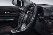 TOYOTA AVANZA